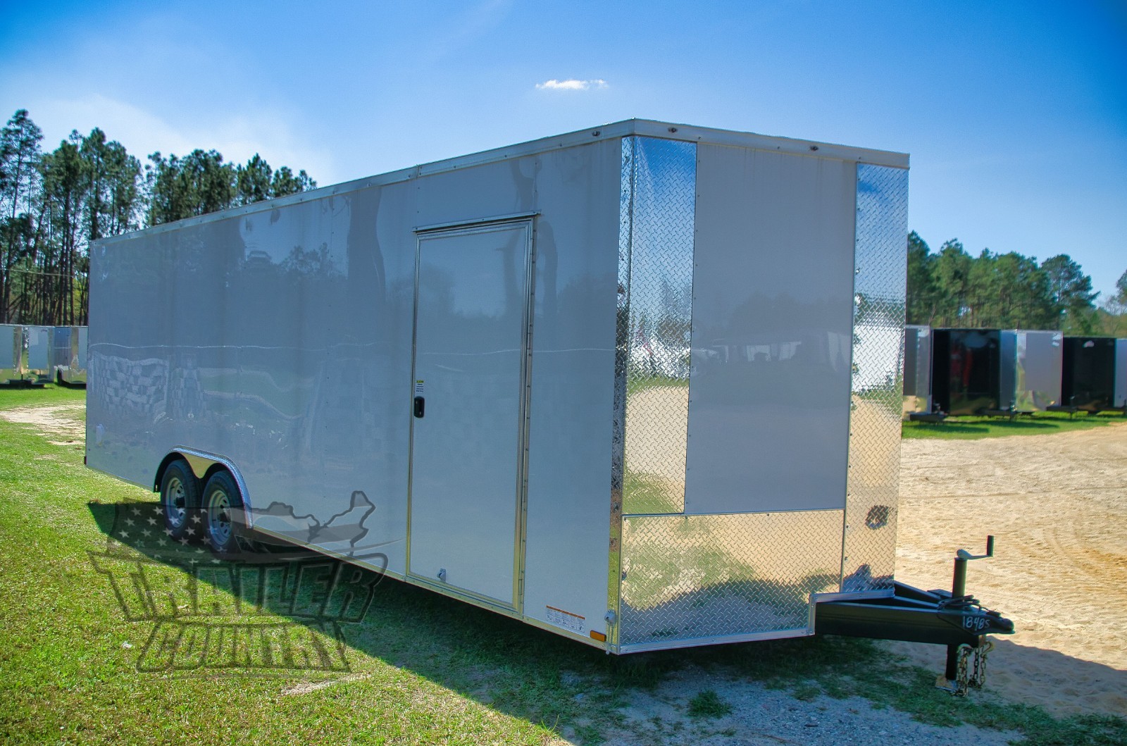 NEW 2026 8.5X24 8.5 x 24 V- Nose Enclosed Car Hauler Cargo Trailer 10K + Ramp